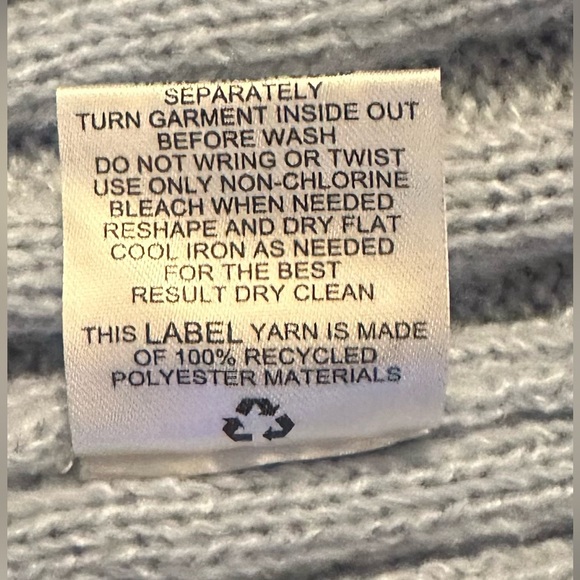 NWT Pink Rose Blue Button Down Knit Sweater Vest - women’s large - Picture 7 of 10